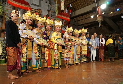 Legong Nandira3